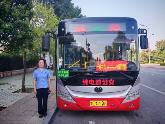 公交“定制”出行 民生“直达”幸福 ——淄博市交通运输管理服务中心以精准服务赋能百姓高品质出行