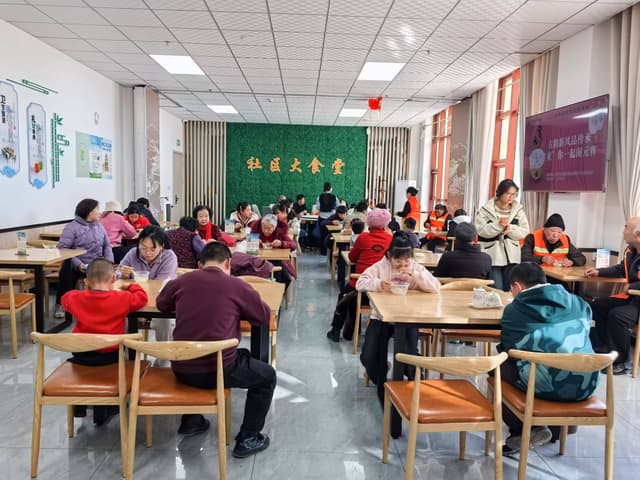 甘肃玉门市兰新社区“三心”服务体系：让银龄生活 满是幸福暖阳